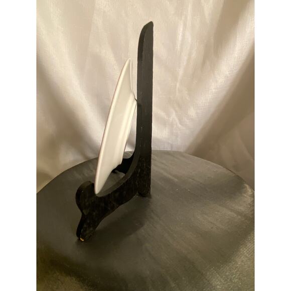 Decorative plate by Victoria & Beale 6.25" Black with Orange "Passon" design EUC - Picture 9 of 10